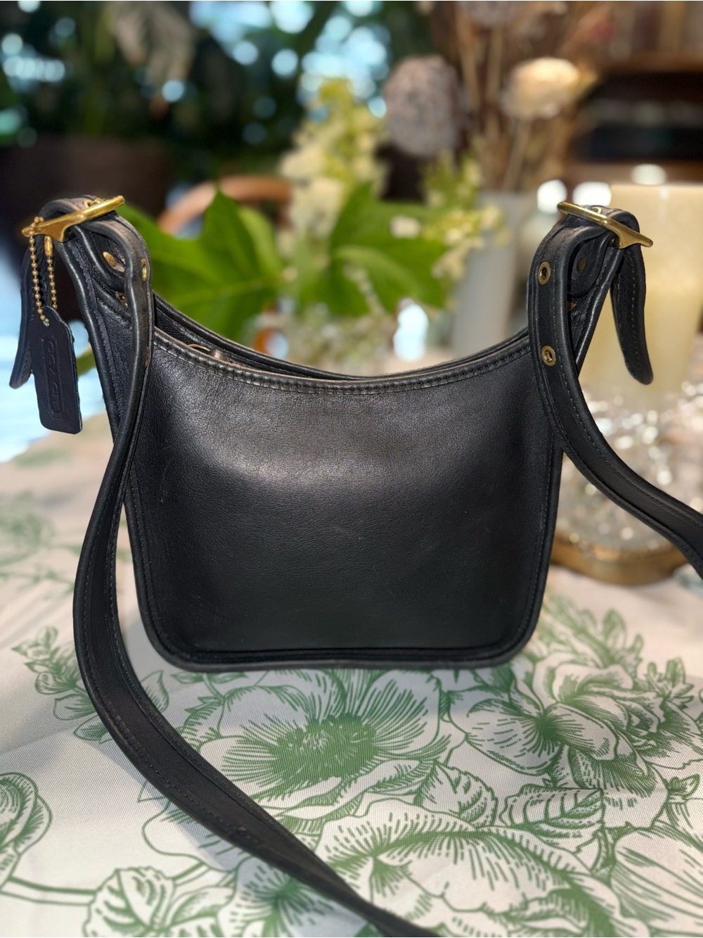 Coach Black Leather Crossbody with Gold Hardware (Vintage) 😍